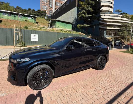 BMW X6 4.4 V8 BITURBO GASOLINA M COMPETITION AUTOMÁTICO BMW X6 4.4 V8 BITURBO GASOLINA M COMPETITION AUTOMÁTICO